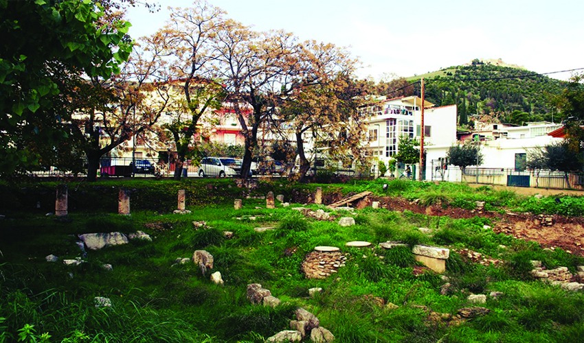 5 mnimeia bouleutiria