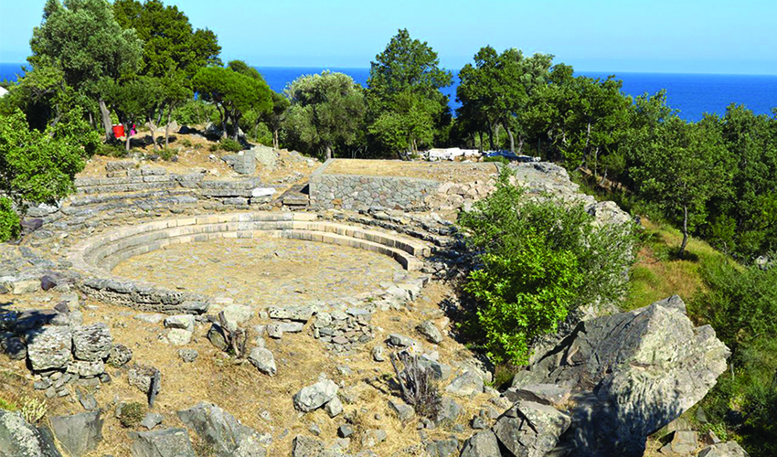 7 mnimeia bouleutiria